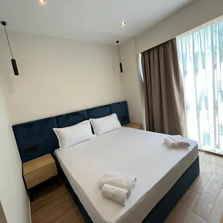 Harper Boutique 3*